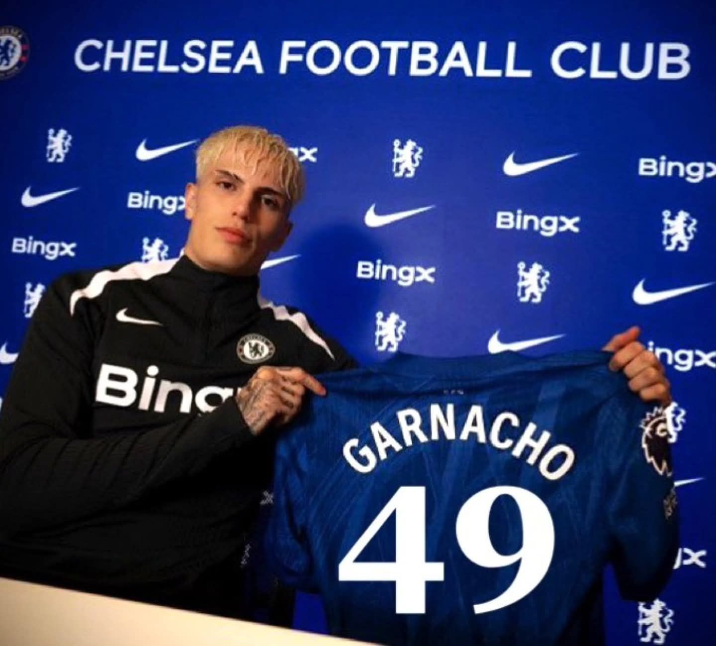 OFFICIAL: 🇦🇷 Alejandro Garnacho will receive the Number 49