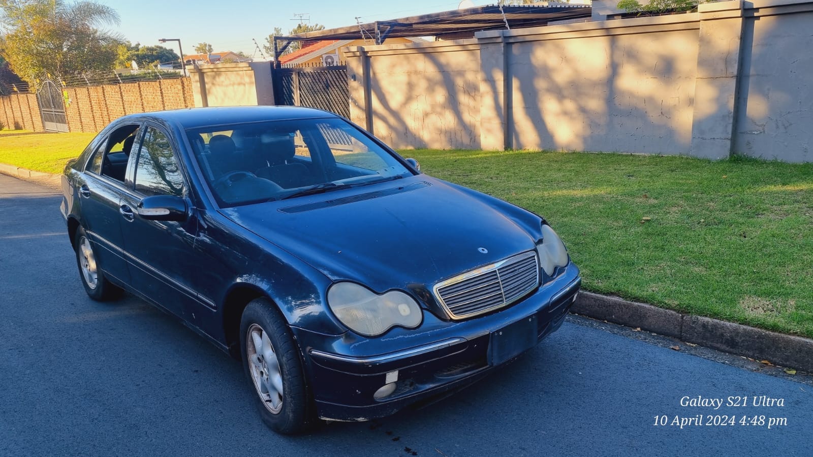 Estrella Original Mercedes-Benz Para Capó – A2108800186, Compatible Con W208, W210, W211, W124, W202, W203, W220