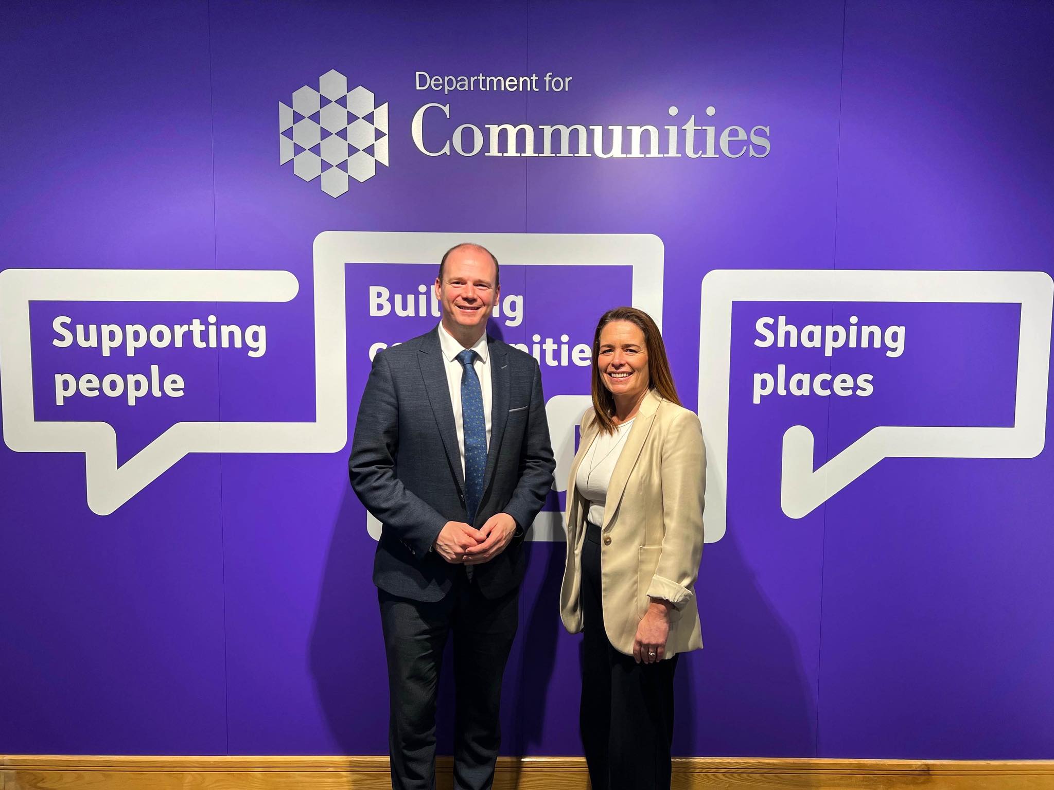 Communities - Minister Gordon Lyons MLA met with the new Chair of the ...