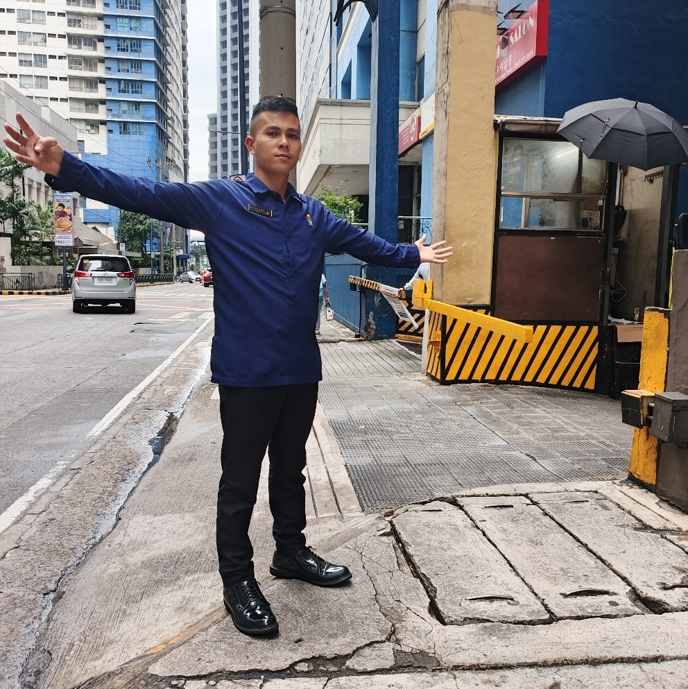 Official at Guardya nagka sagutan dahil sa straight 🤬👊 #buhaysecurity # ...