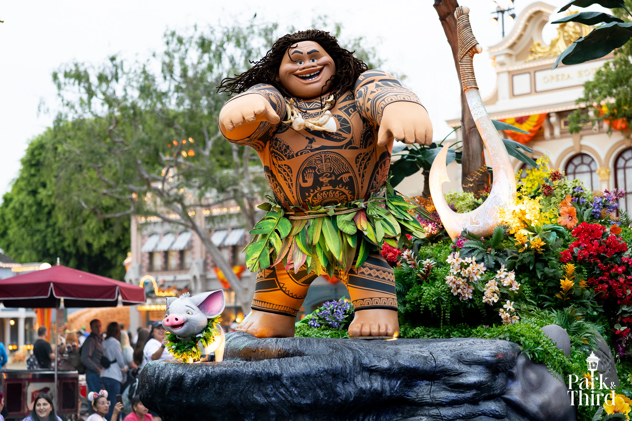Pua as he appears on the Moana float. Magic Happens Parade