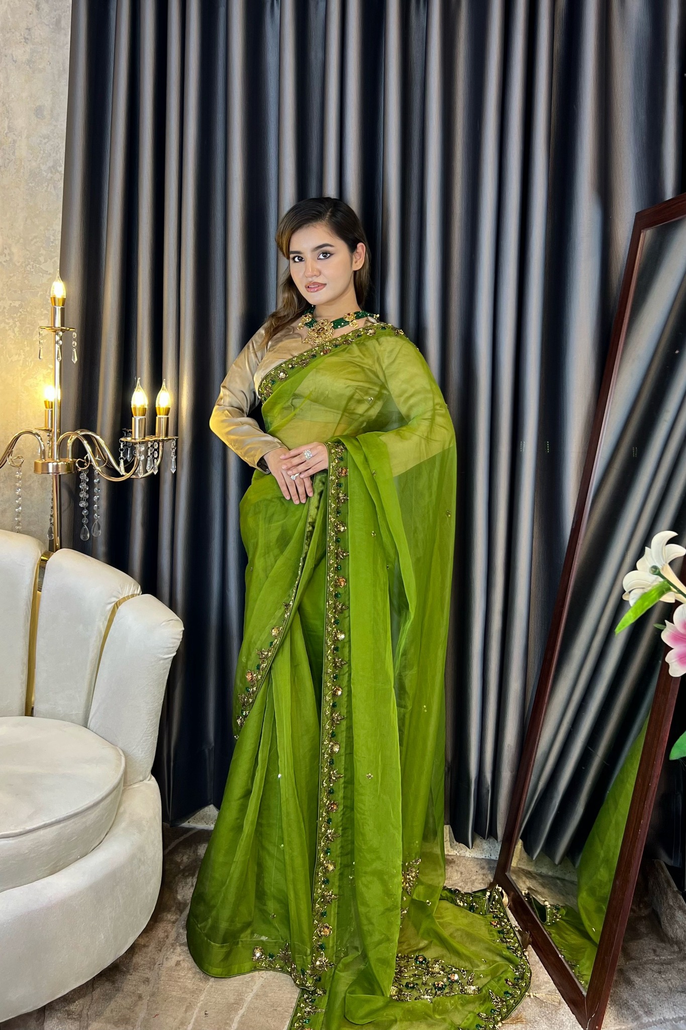 Beautifil Pure Mosline saree... - Moumi fashion house | Facebook