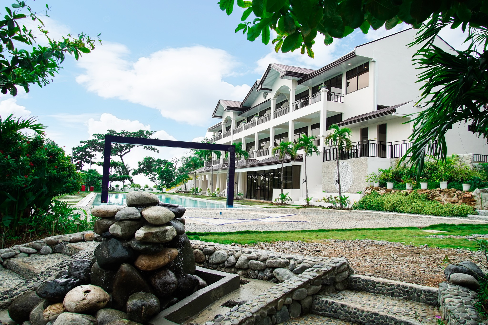 Maven Beach Resort | Sual
