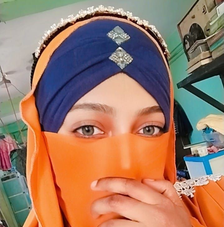 Ruby Lay Hijab Fashions
