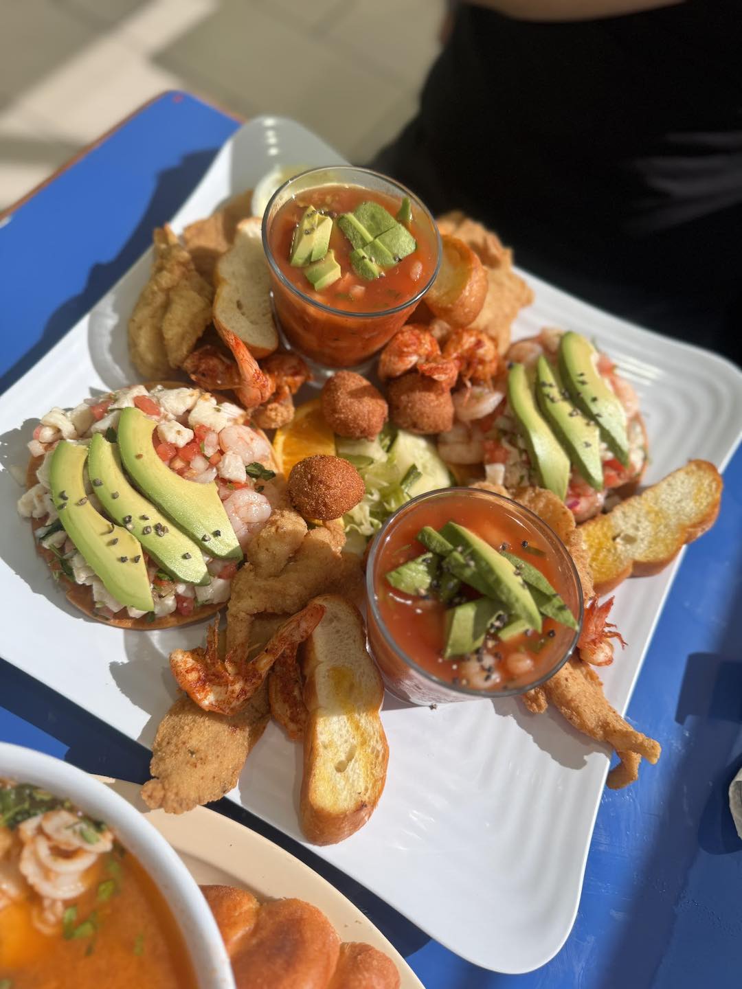 Mariscos Muelle 77 added a new photo. - Mariscos Muelle 77