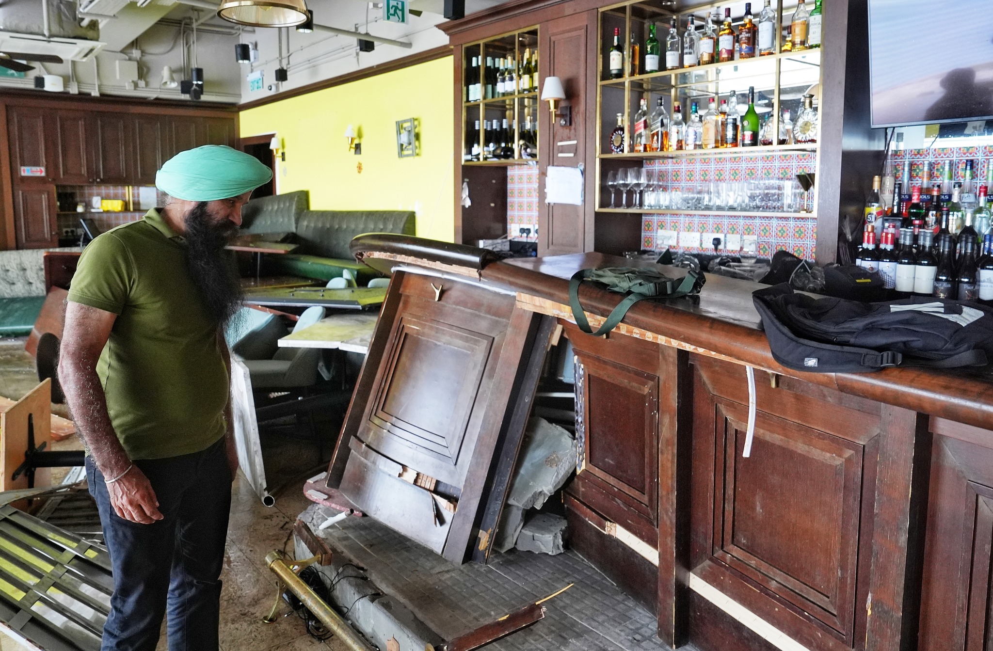 SCMP - Satpal Singh, a restaurateur in Tseung Kwan O, estimates he has ...