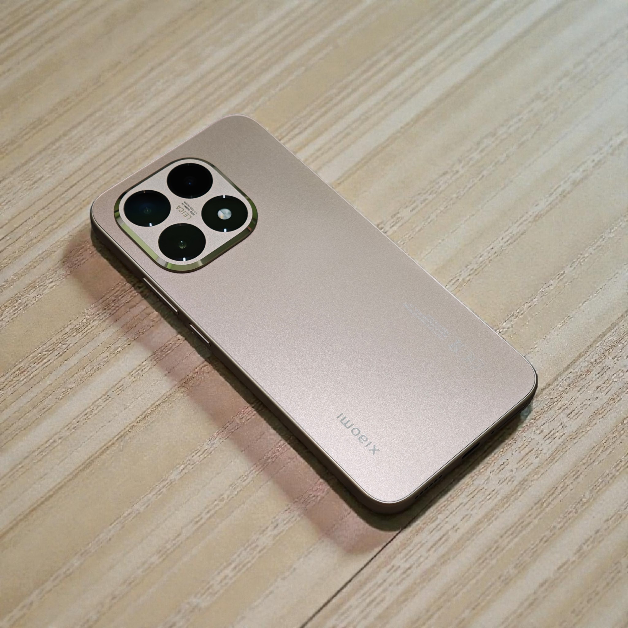 Xiaomi 15T Rose Gold 512gb Complete package Dual sim - Openline 
