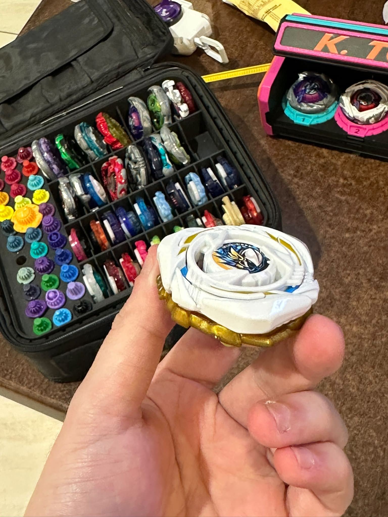 Beyblade X UX-00 Glory Valkyrie LF Metal Coat: Blue review
