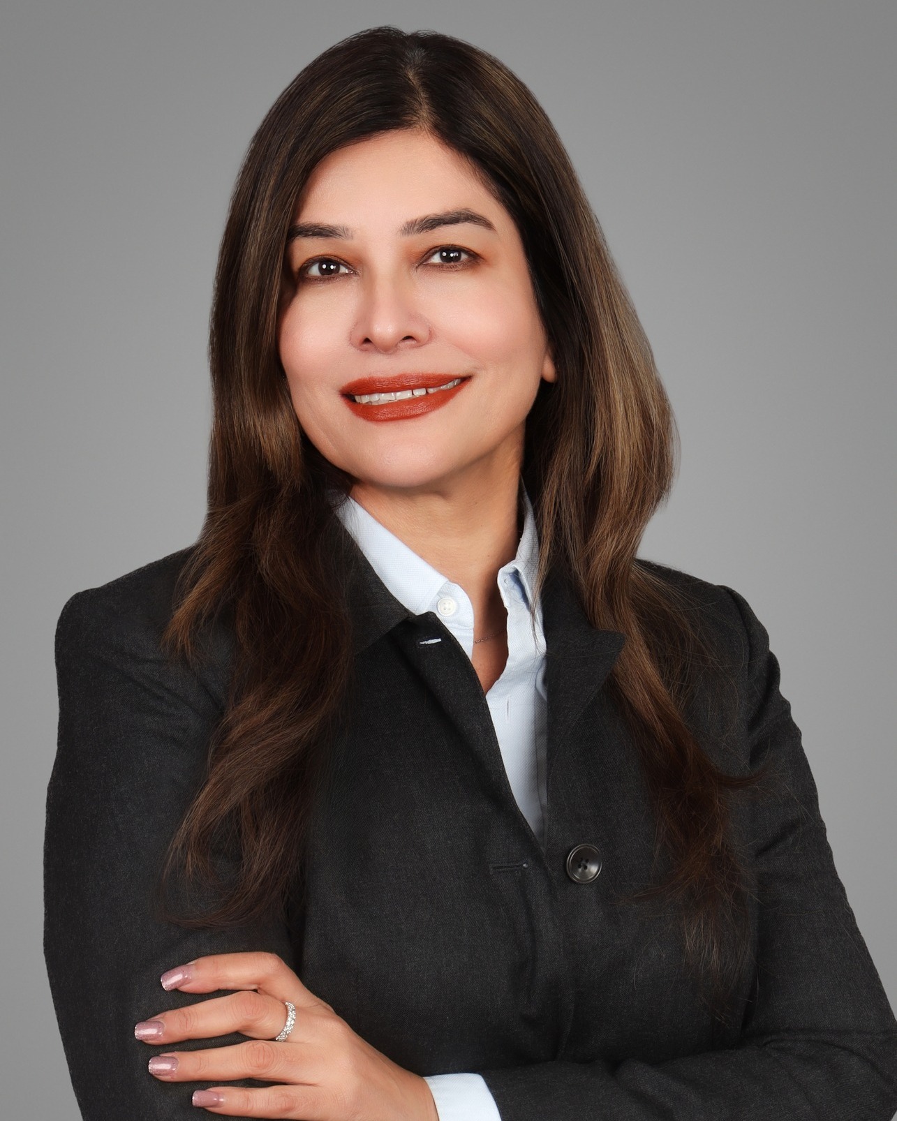MTW Portrait Studio - Confidence, professionalism, and a warm smile ...