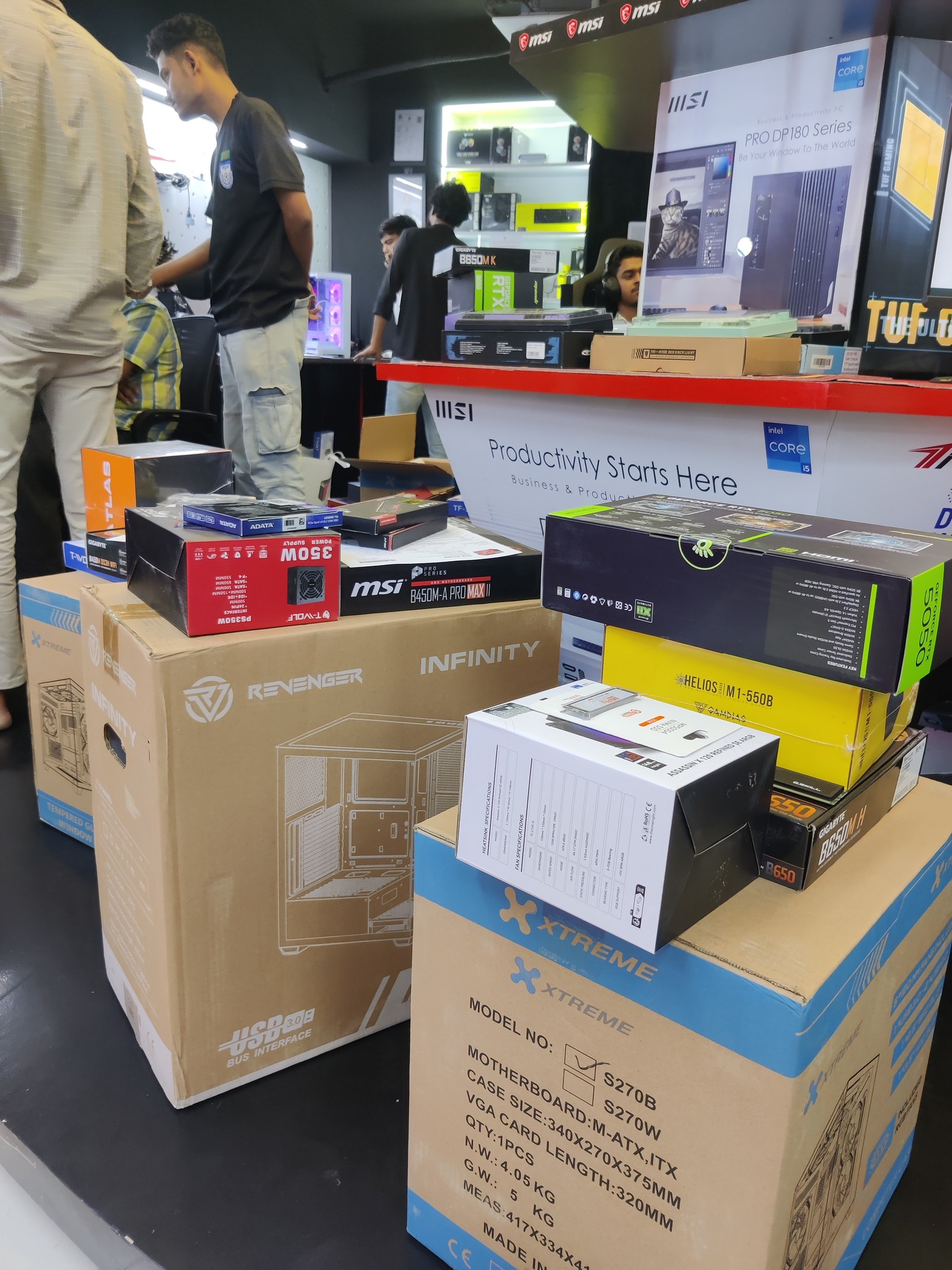 PCB - Friday congestion! Come fast! 💥 PCB Store is packed now! Products ...