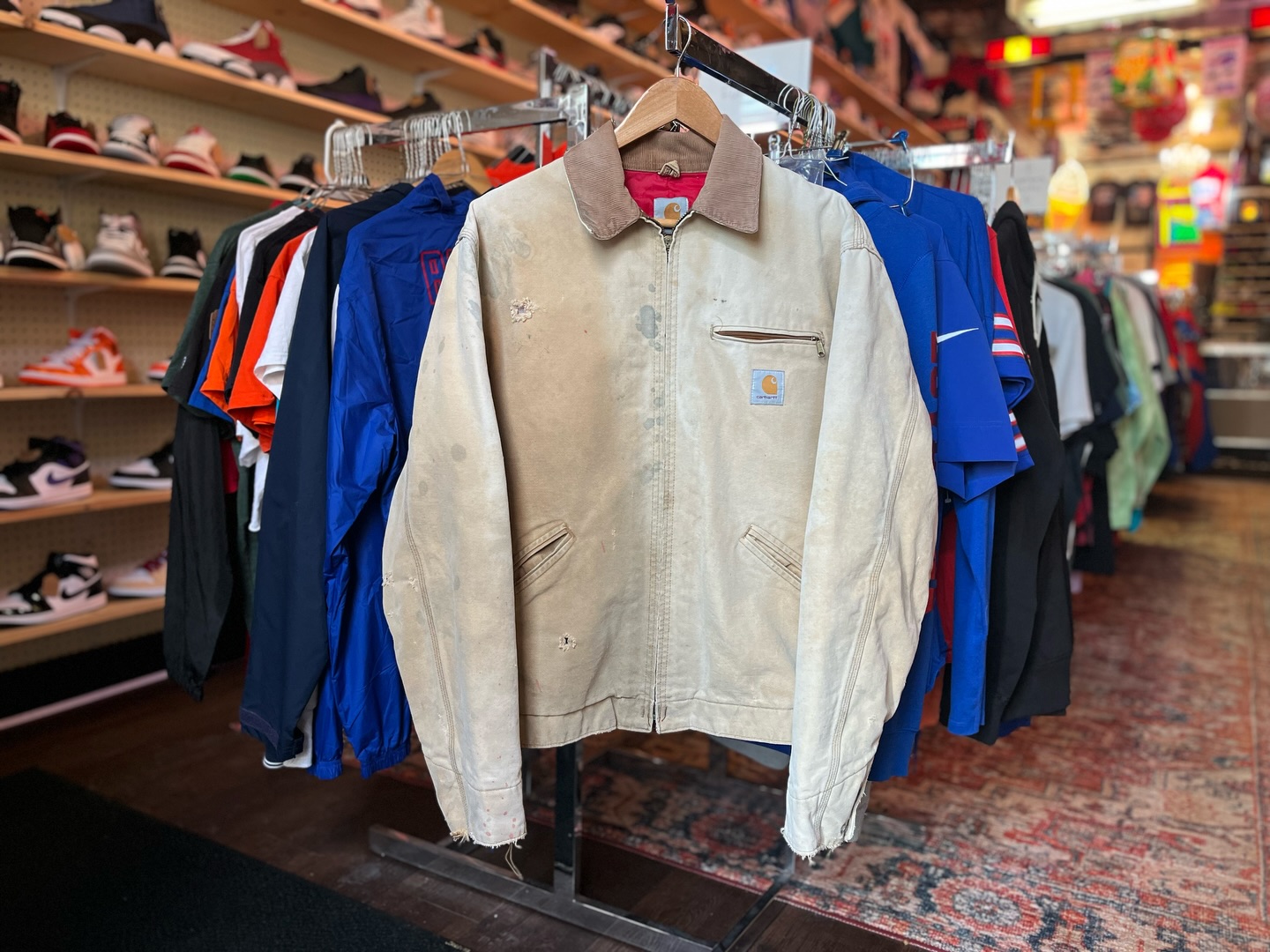 80s Trashed Carhartt Detroit Jacket Blood red guts🩸 Size M/L 14 