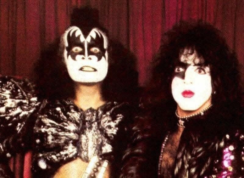 Black - #KISStory 05 de Outubro de 1980 KISS levava sua UNMASKED TOUR ...