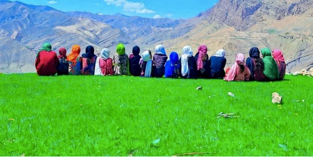 Aknun اکنون