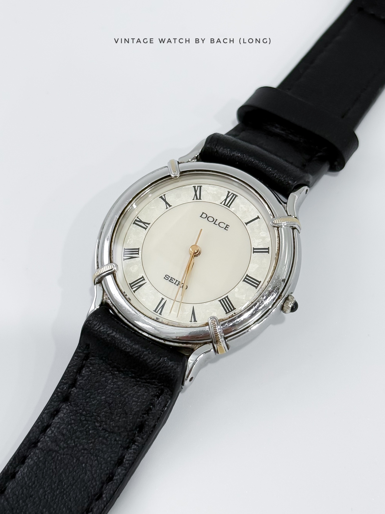 Vintage Seiko Cadet 7n01-5010 watch in Cartier Santos style