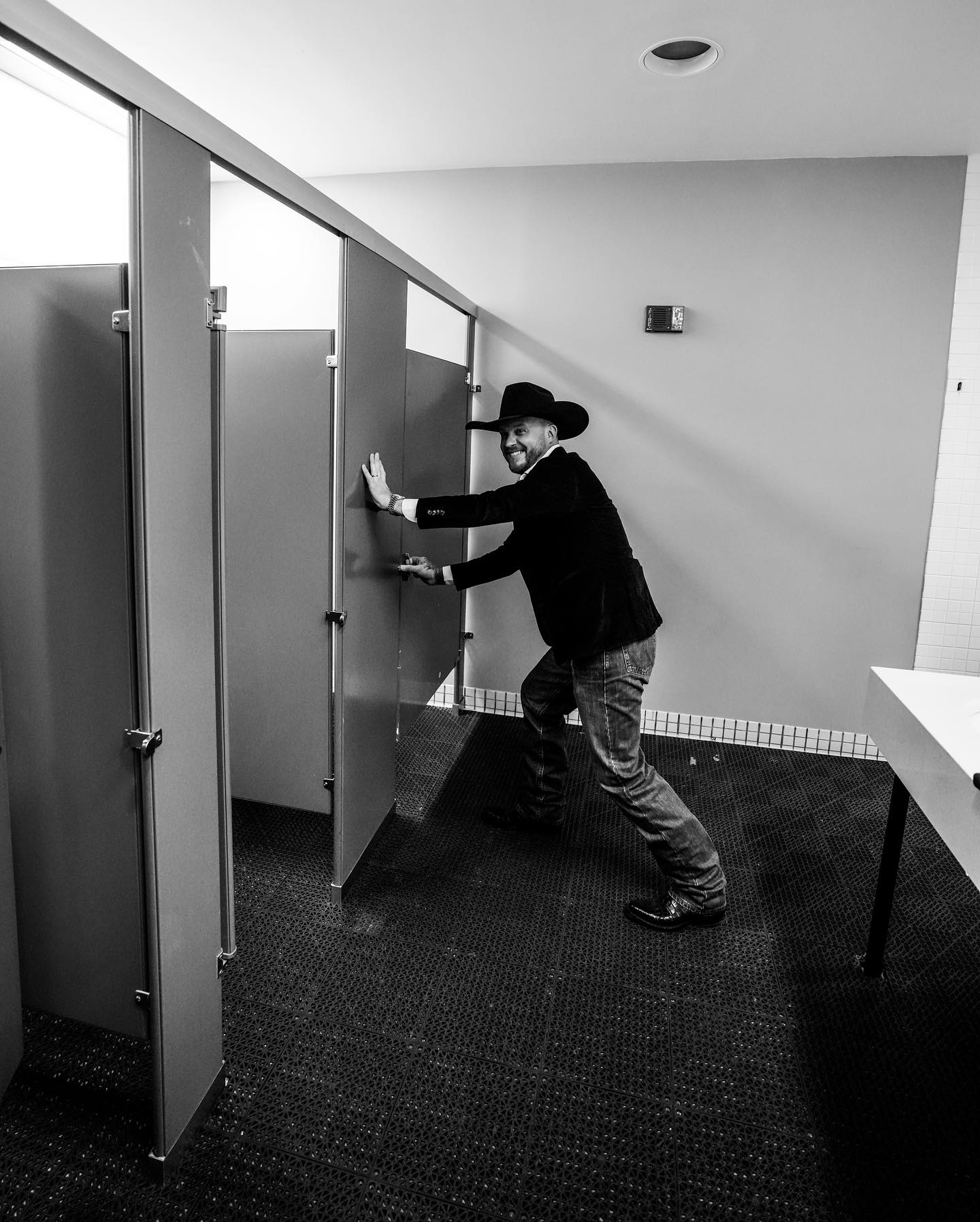 Extra Posty - Cody getting kicked in the Johnson at the... | Facebook