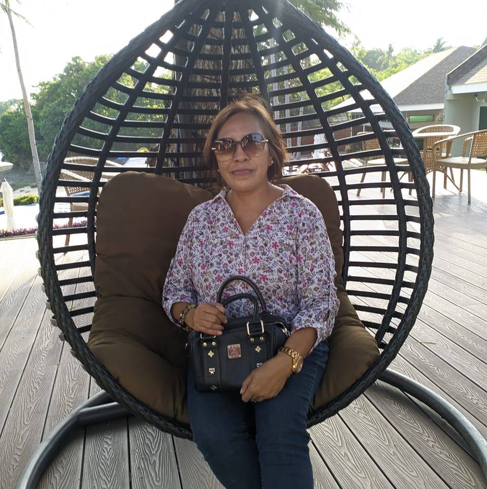 Zenaida Pahamutang