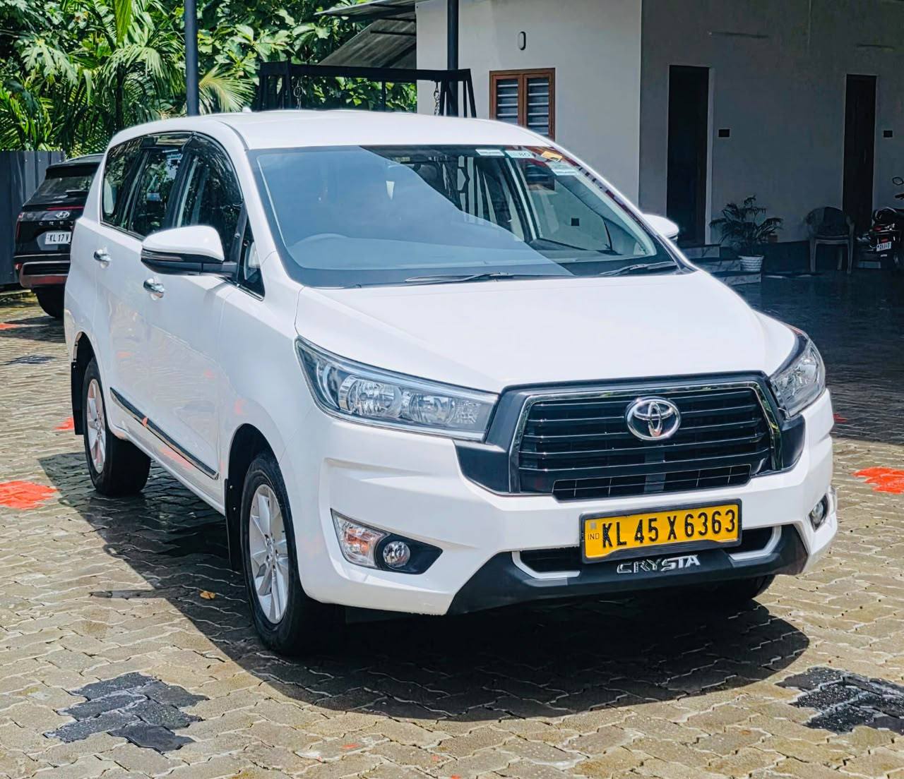 2024 MODEL CRYSTA 2.4 GX MANUAL 50000 KM ONLY TAXI SINGLE OWNER