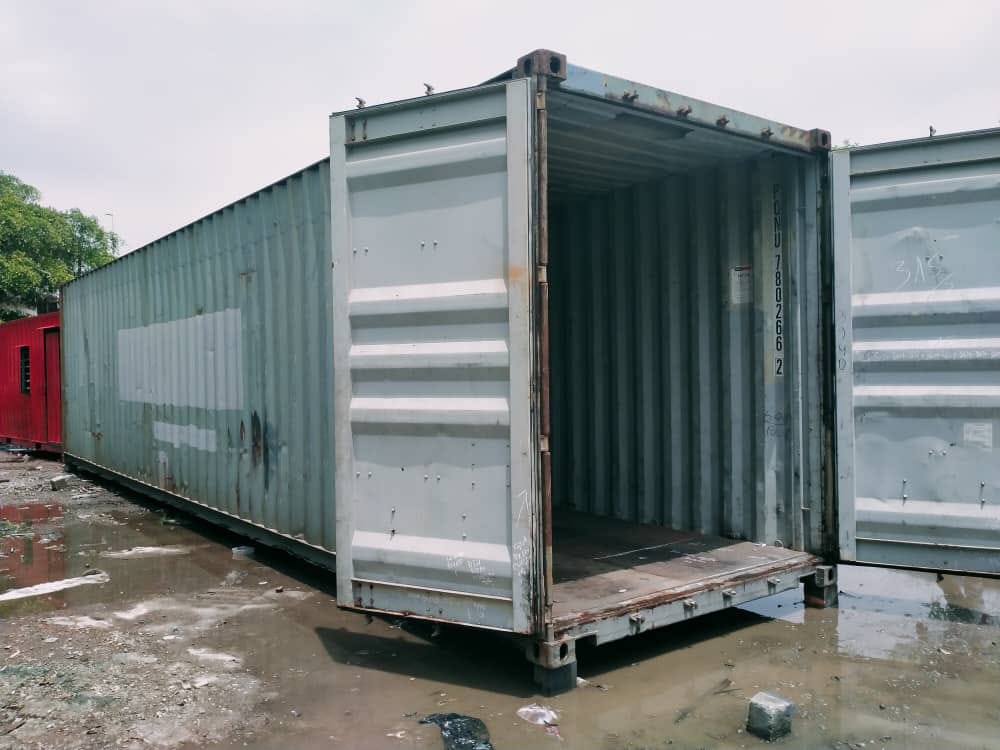 Kontena kosong mendarat..Bersaiz... - Thambard Container