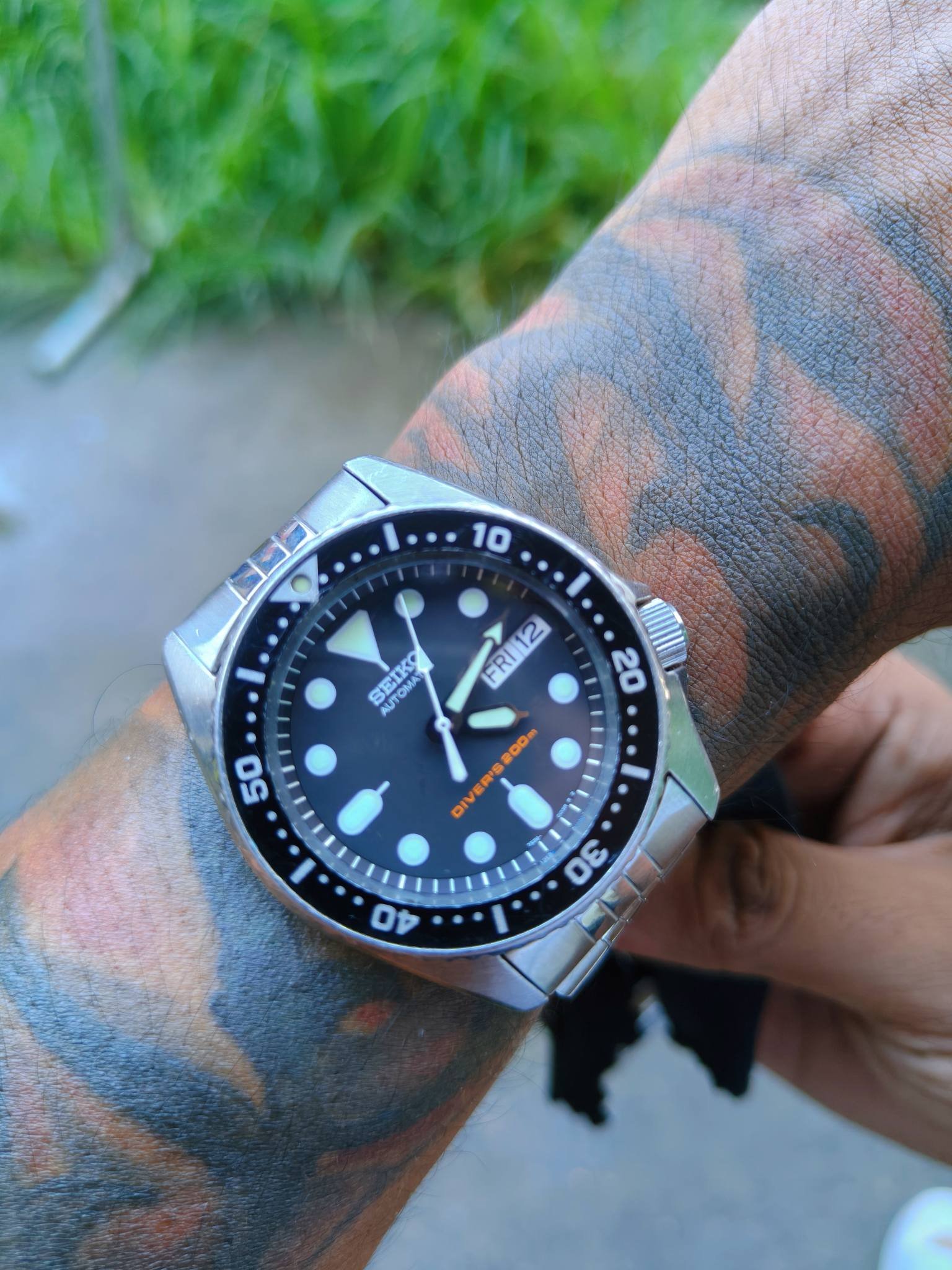 SEIKO ドルチェ 9521-5070 クォーツ メンズ腕時計 超硬ケース 