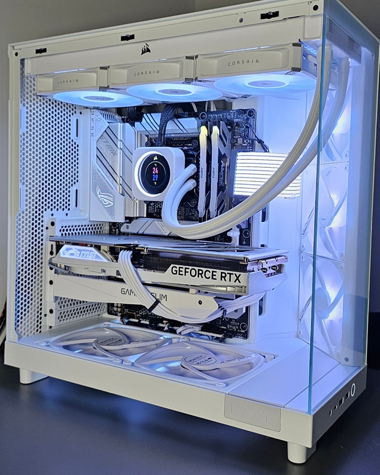 RigForge Co. - One of our very popular case choices the...