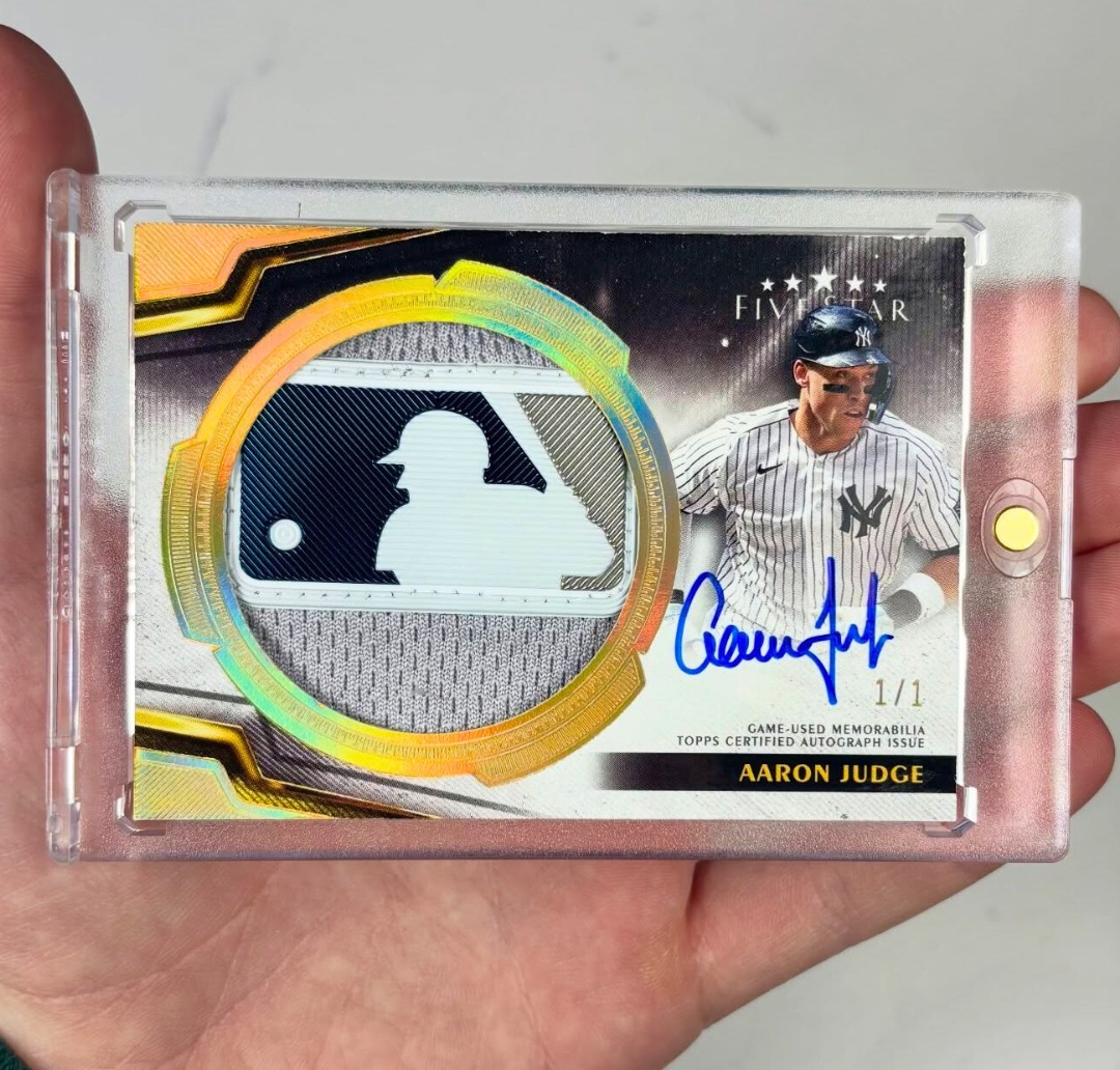 その他 2020 TOPPS UPDATE PATCH AARON JUDGE The game-used patch inside this Aaron Judge card is insane 🤯 (via