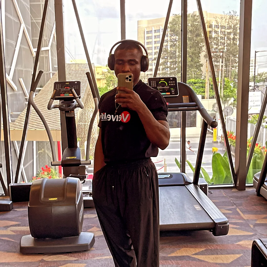 Richard Inyang - I’m paid to exist, paid to show up with... | Facebook