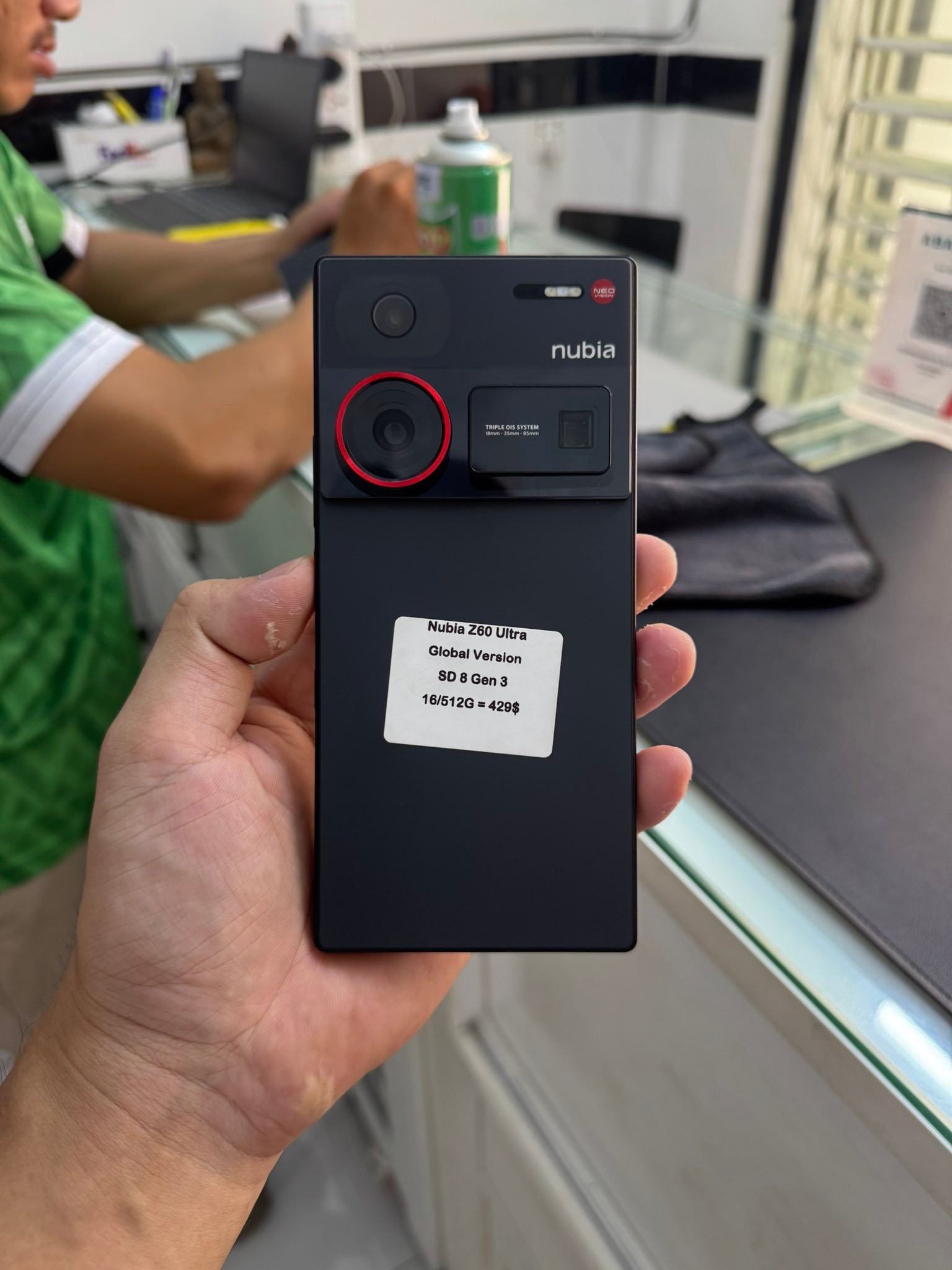 ZTE Nubia Z60 Ultra មួយទឹក Global Version 16/512G = 429$ 16 