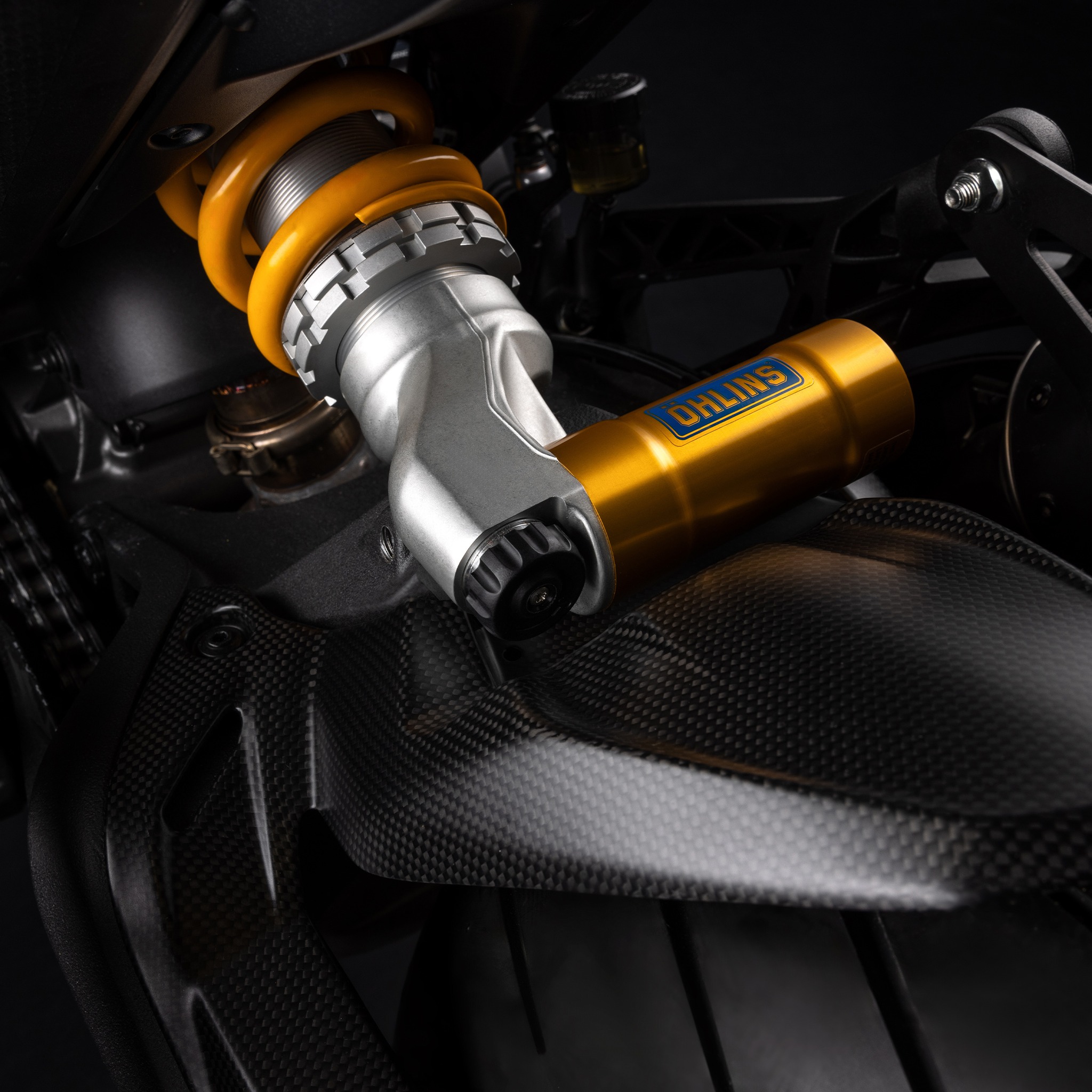 Öhlins - Ducati pays homage to Ayrton Senna with a limited edition ...