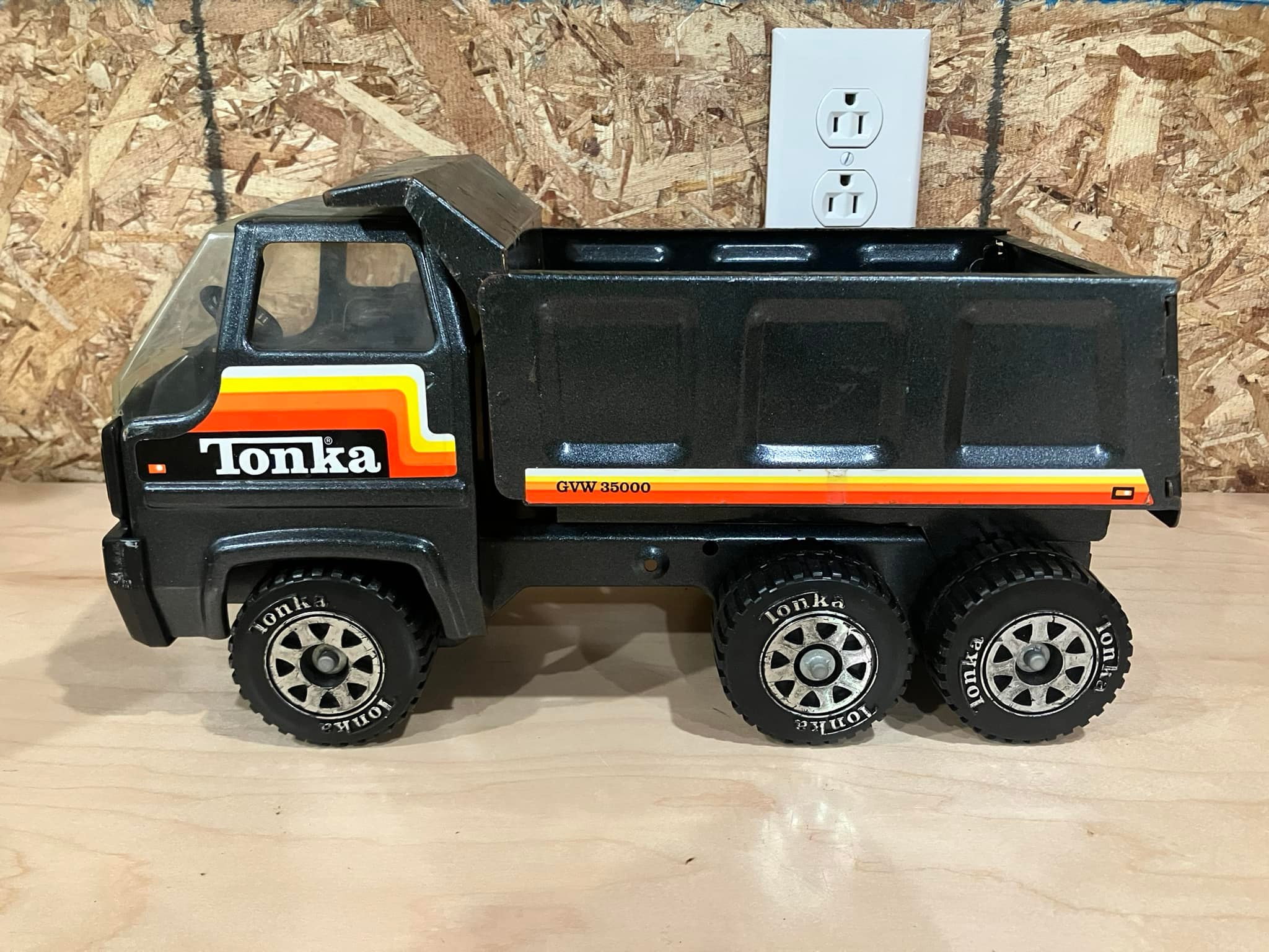 Vintage Tonka dump truck with flames from the mid 90's