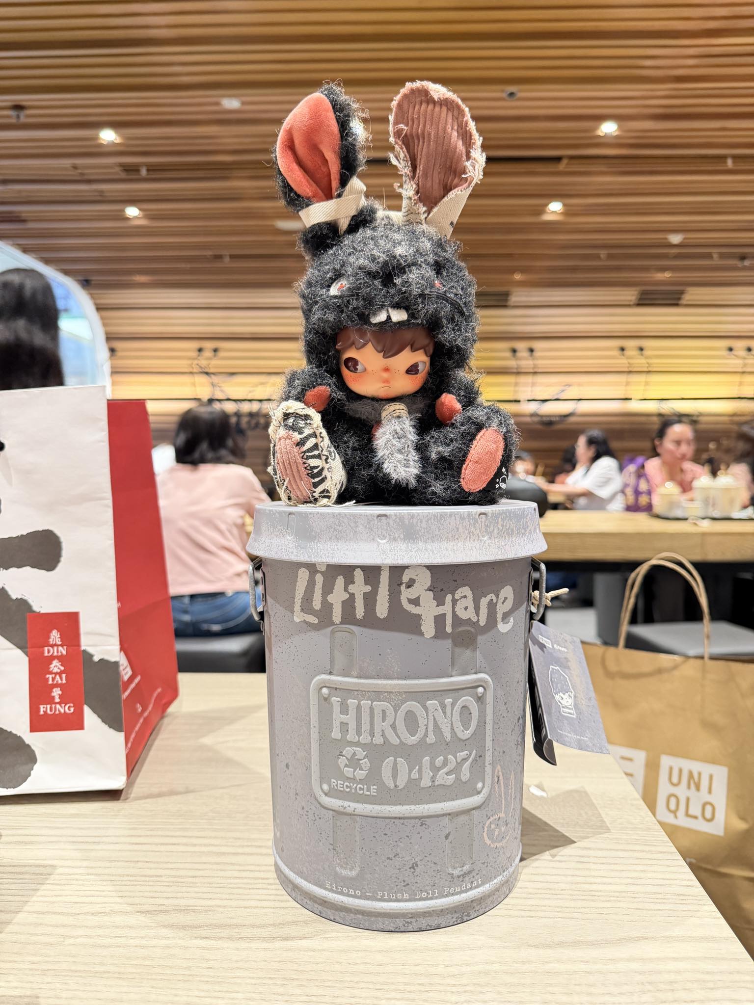 Pulled the Secret Little Hare earlier at POP MART SMNE