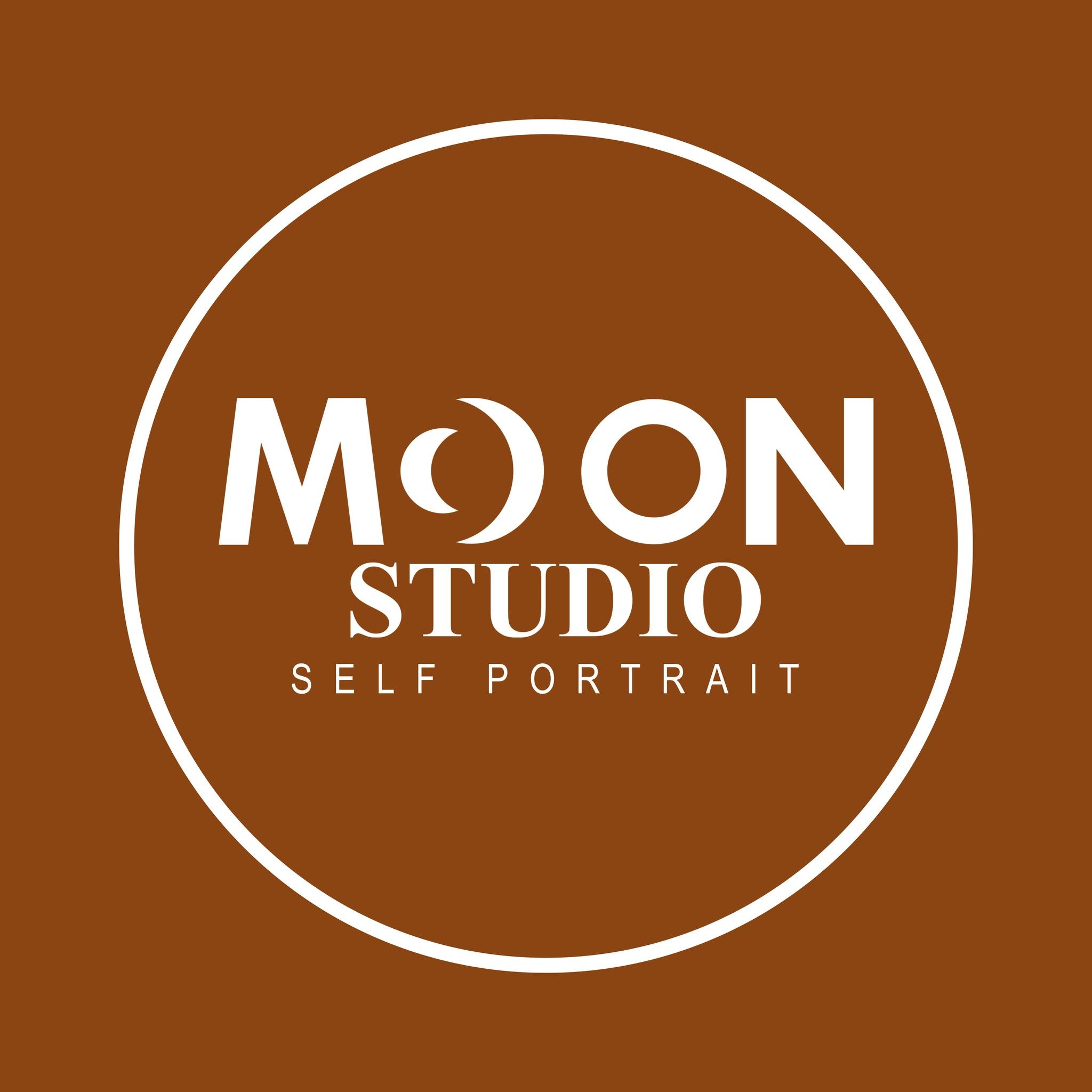 MooN Studio