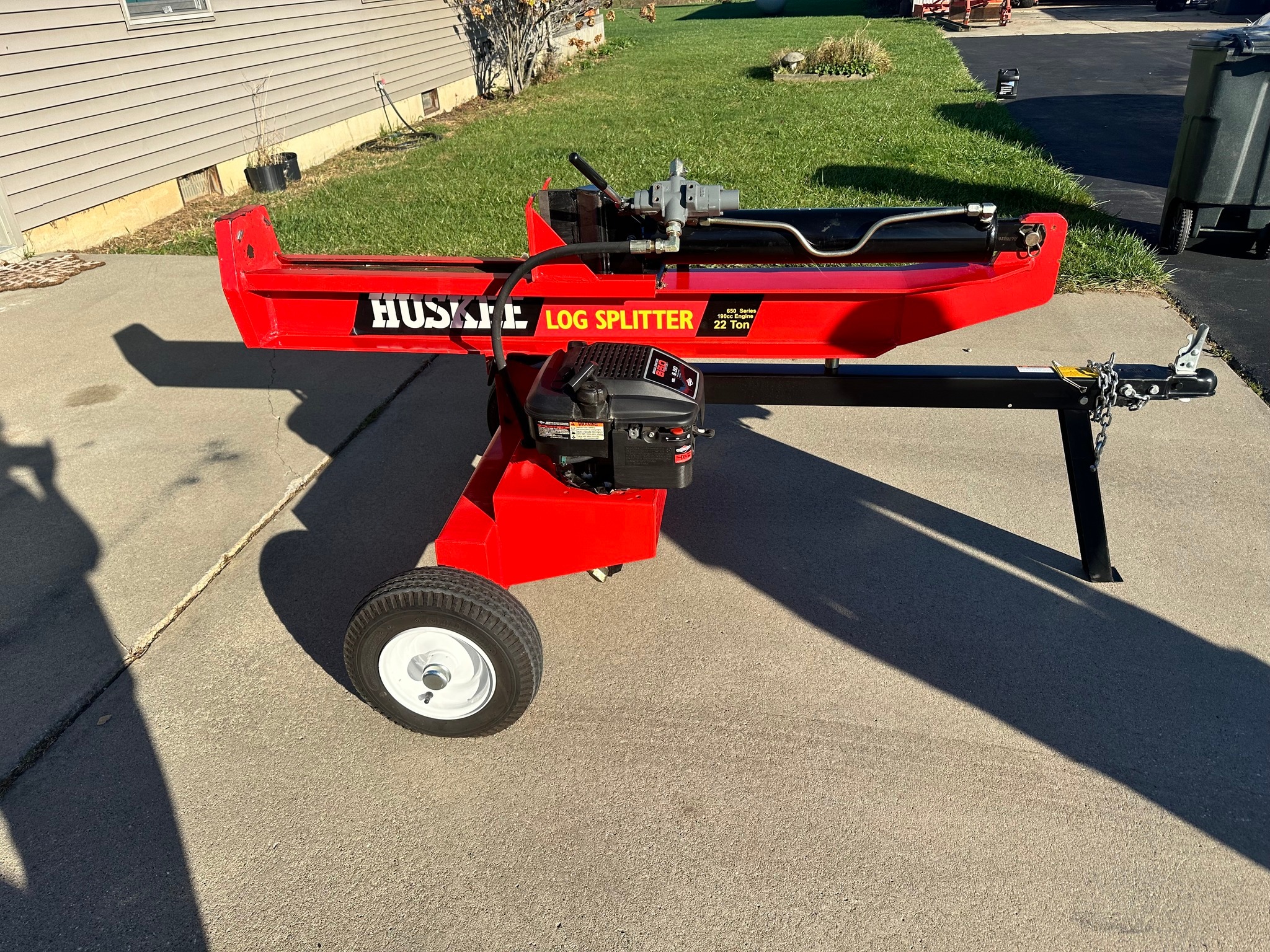 22 Ton Huskee Log Splitternull