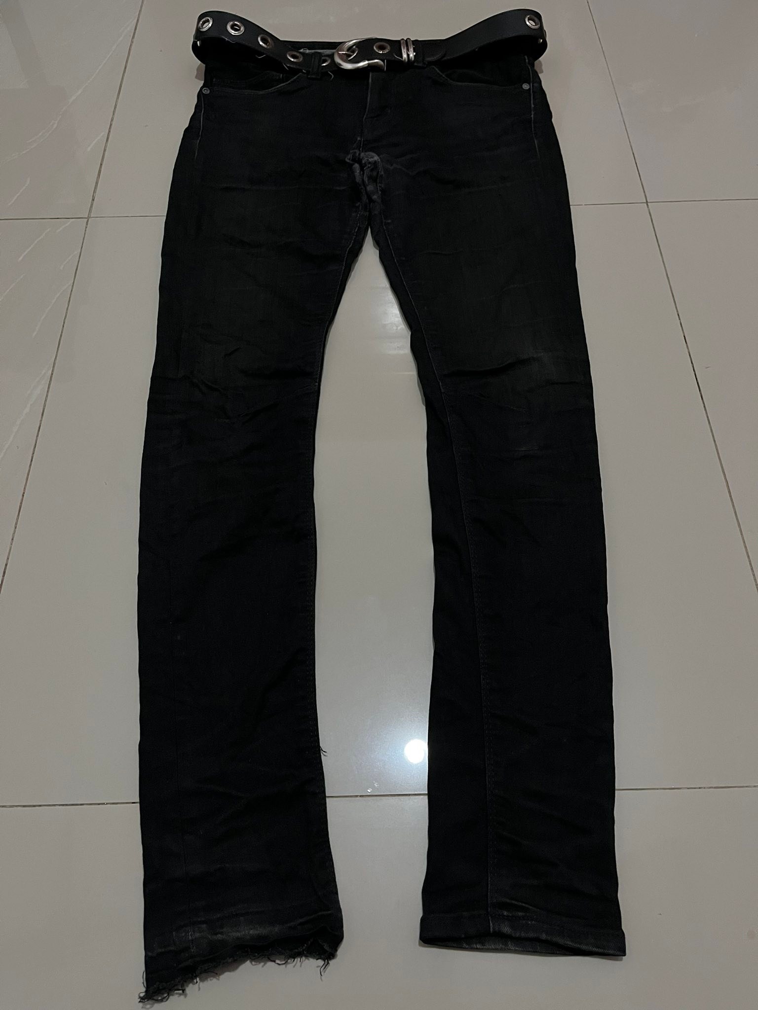 FOR SALE 2000