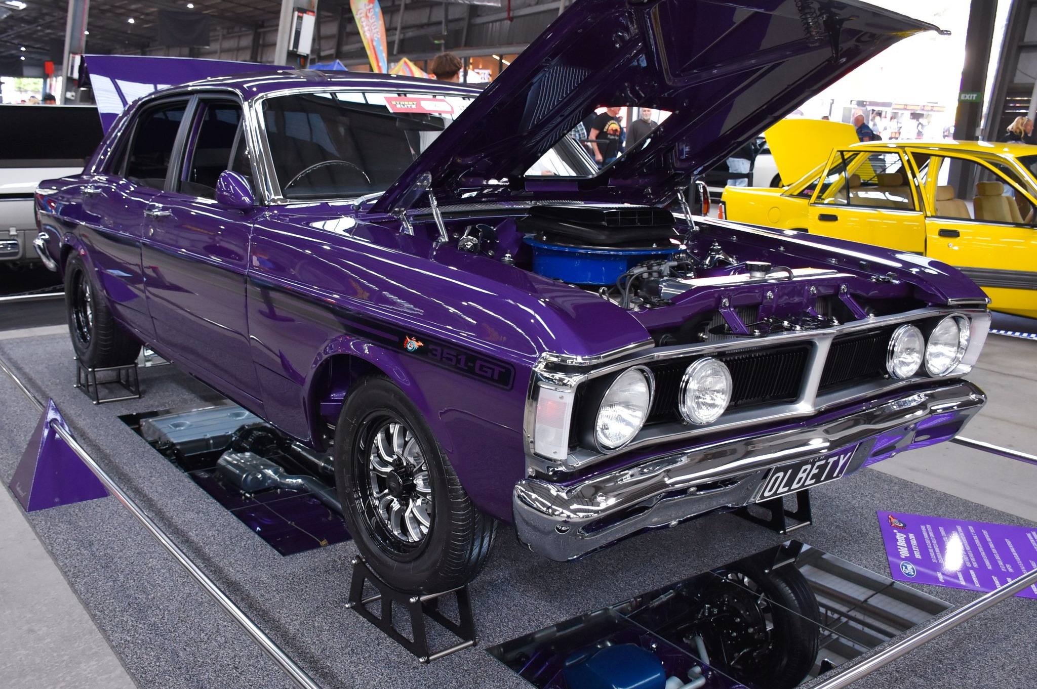憧れのV8 1973 FORD FALCON XB 1973 XB GT Ford Falcon --> Read More on AmazingClassicCars.com