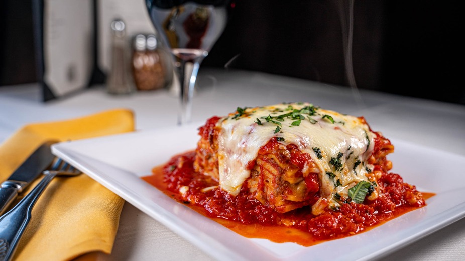 Mimi's restaurant serves delicious lasagna and braised ribs