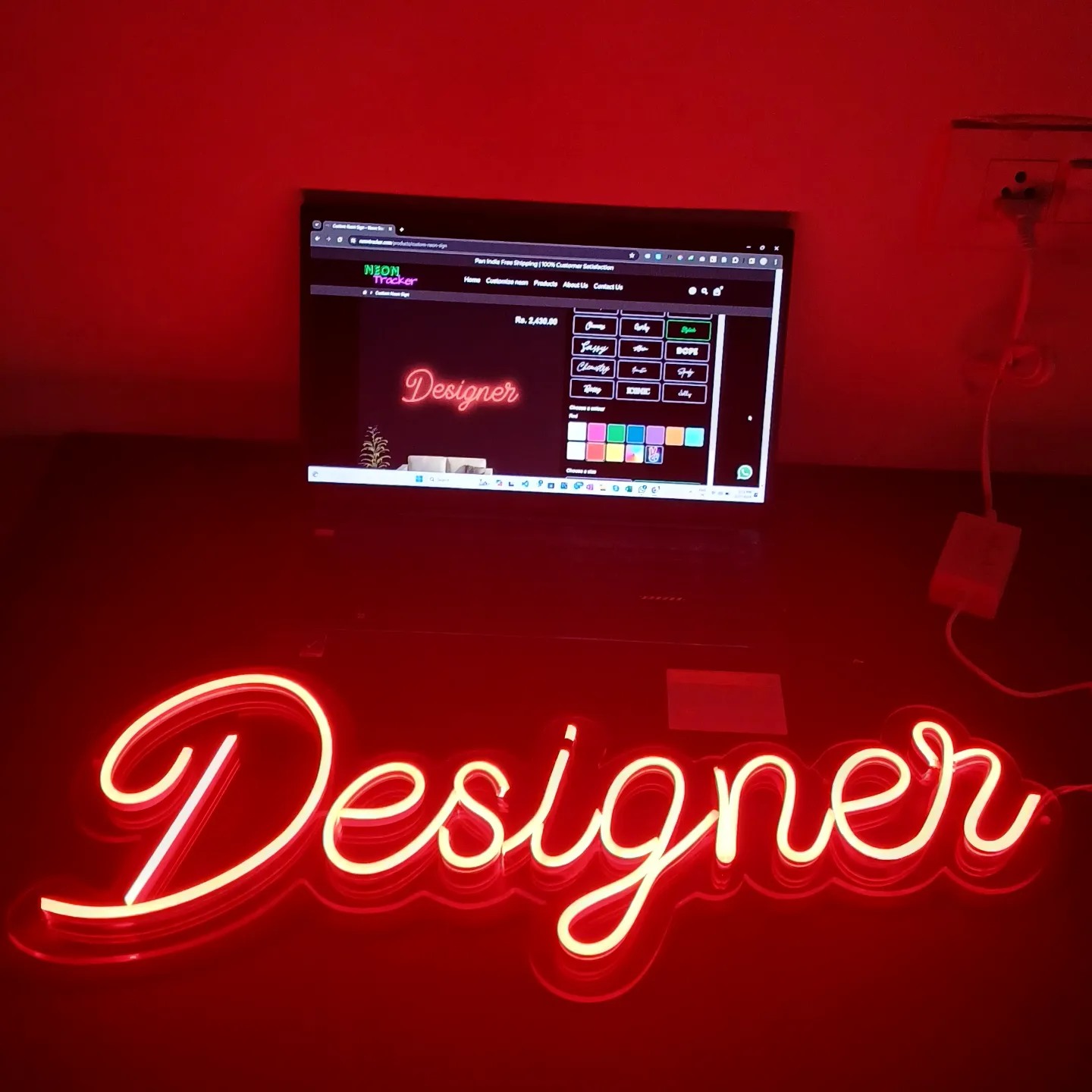 Neon Tracker | Pune