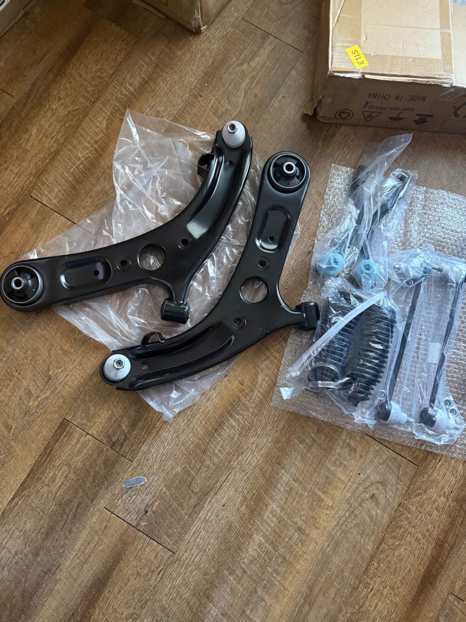 4x Front Lower Control Arm & Sway Bar Links Kit For 2001-2006 Hyundai Elantra – Greasable, Rust Protected