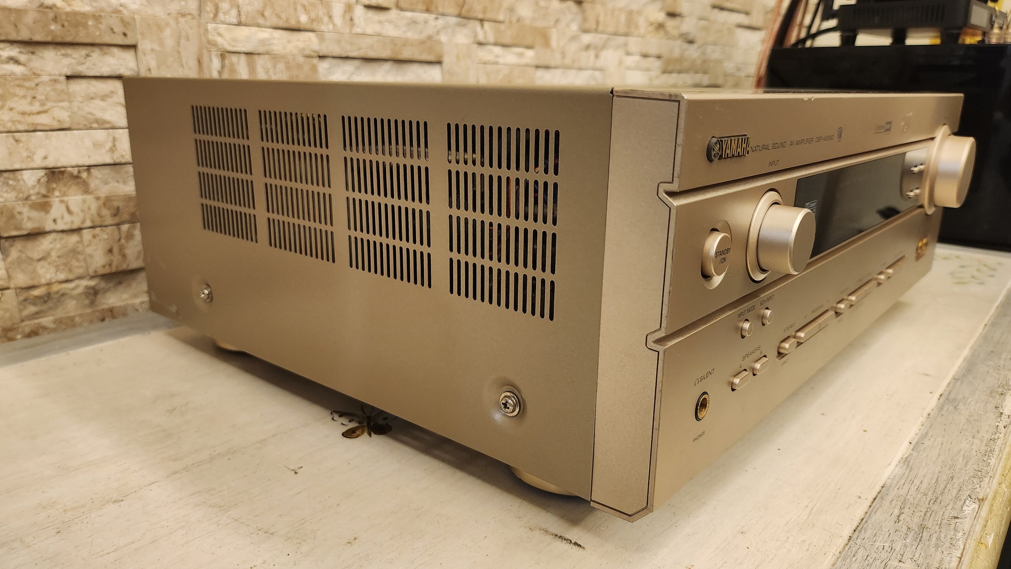 Yamaha DSP-AX540 Make in japan 80W/Ch ราคา 2,500 บาท ส่ง 200 ไฟ 