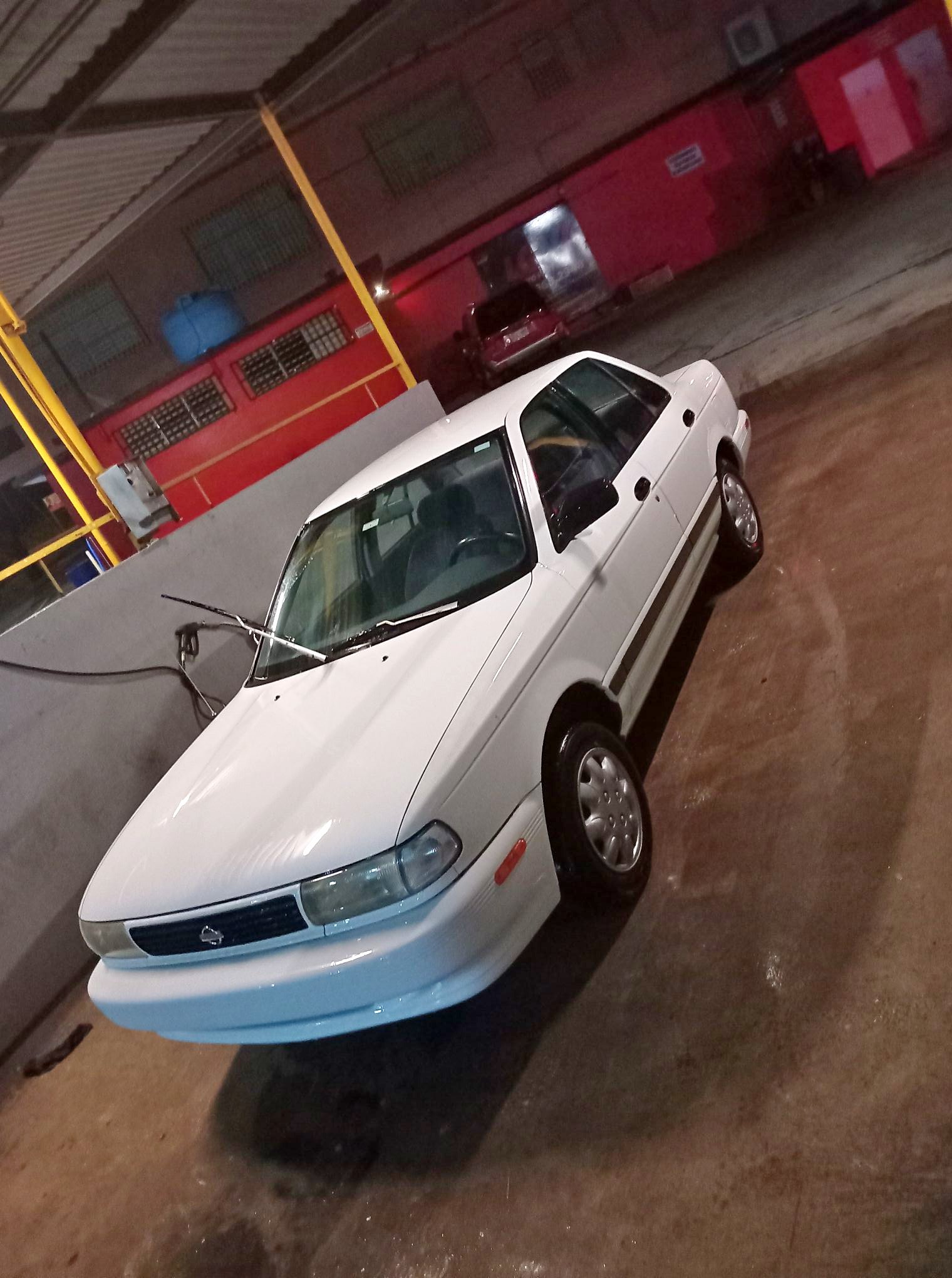 Nissan sentra 95