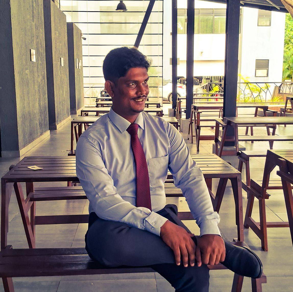 Highway Bus Sri Lanka Official Group | මහනුවර - අනුරාධපුර AC බස් ...