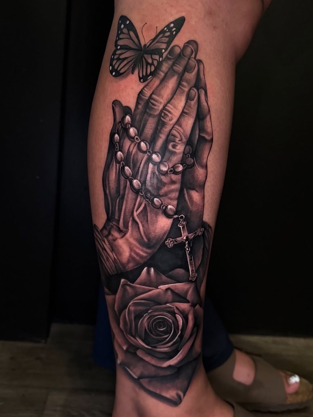 Praying hands from last week for Aroha :) #tattoo #prayinghands