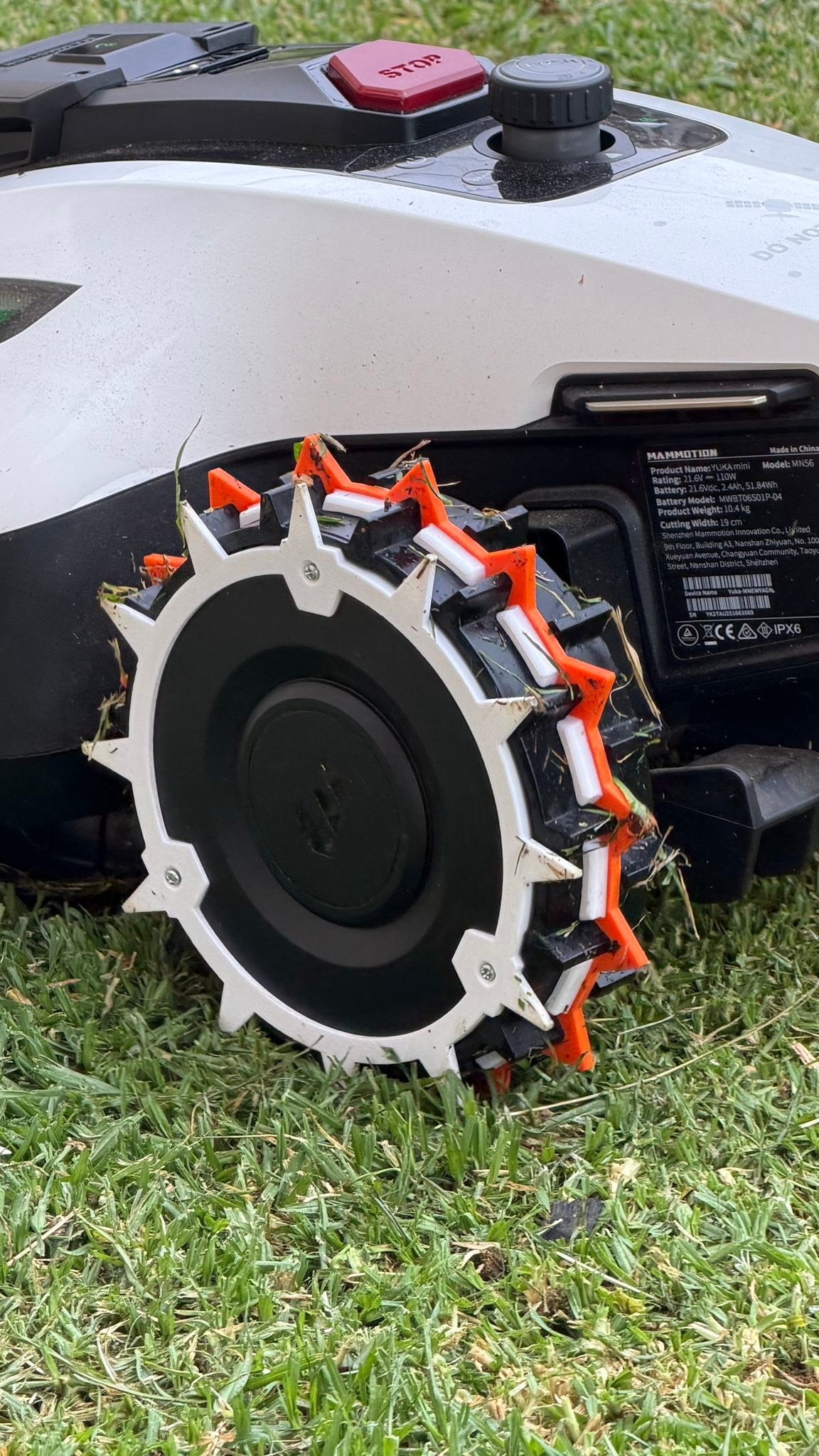 Yuka mini lawnmower traction spikes improve performance