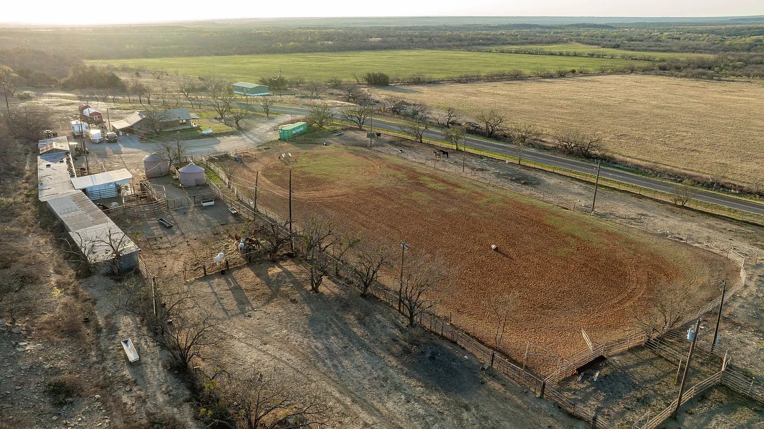 Tx - 419.55 ACRES OF LEGACY LAND W/ROLLING HILLS, NATIVE GRASSES, WIDE ...