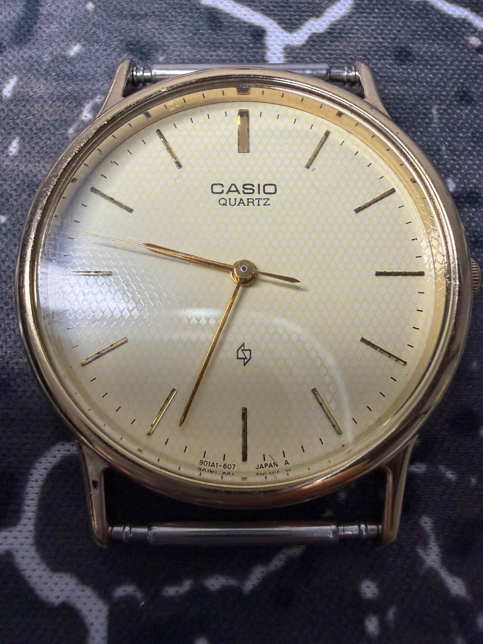 【稼働品】CASIO 石英式 干支 MQ-397B Casio MQ-397B watch identification and information request