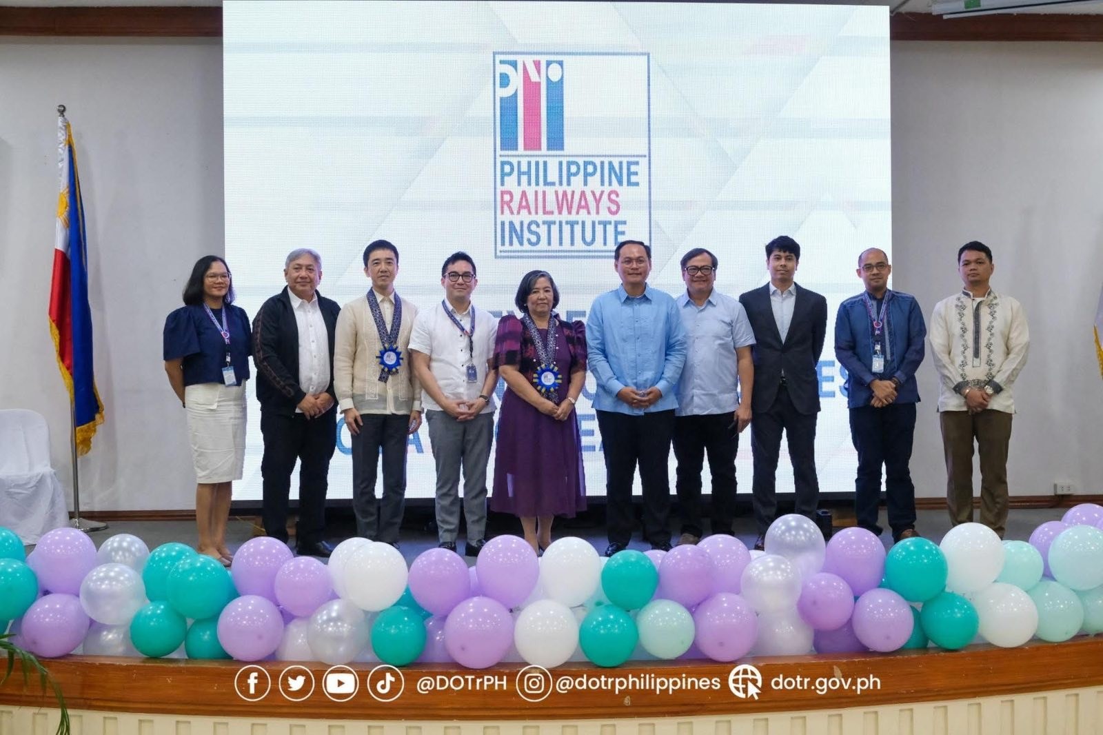 JICA joins the Philippine Railways Institute (PRI) in celebrating its ...