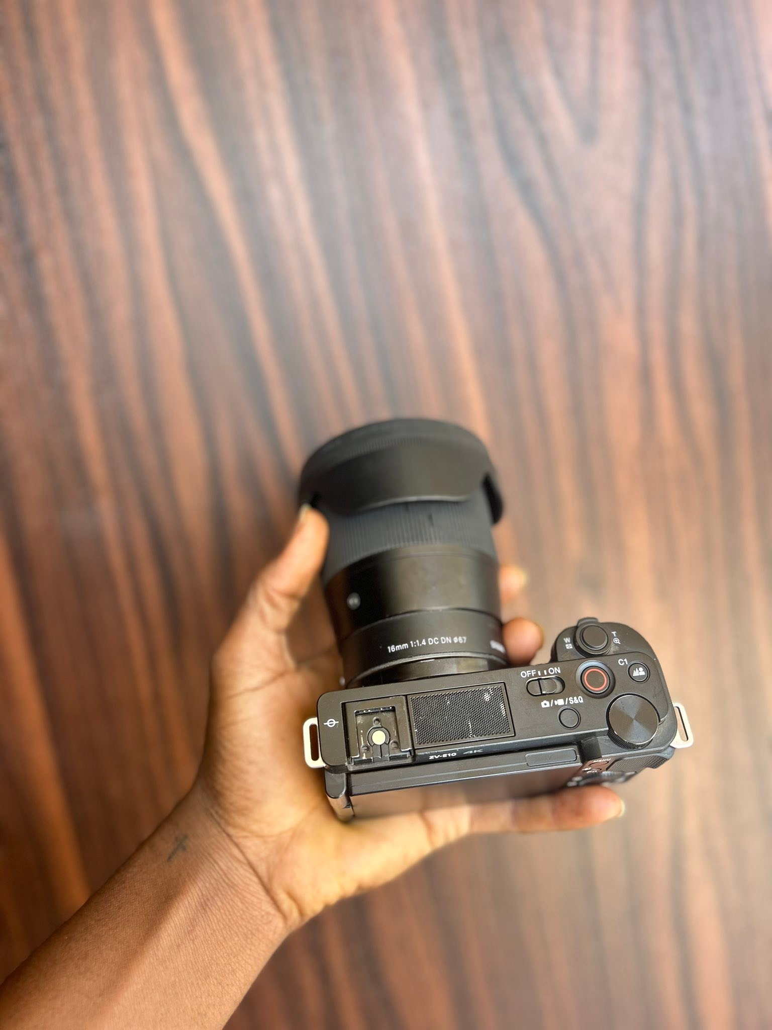 Sony zv-e10 and sigma 16mm f/1.4 photos