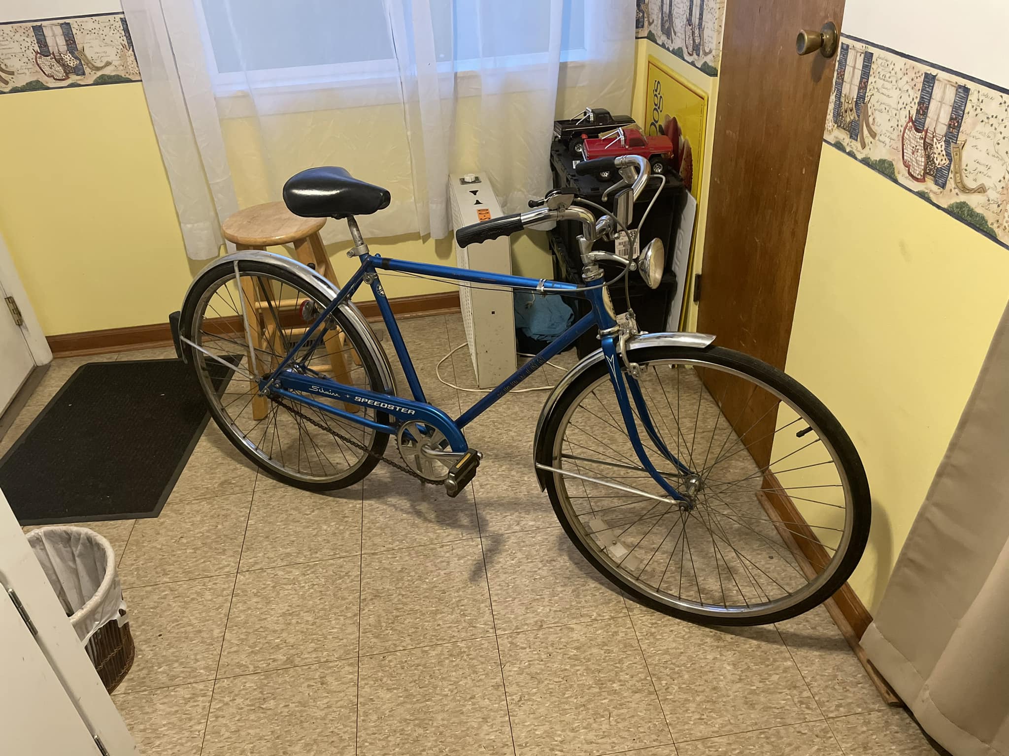 schwinn 2 speed bicycle Twinn Classic Tandem Adult Beach Cruiser Bike, Double Seater, Low Step Steel Frame, 7-Speed, 650c Urban Tires, Alloy Caliper Brakes, Medium Frame, Blue : Sports & Outdoors speed trigger shifters for easy Cool bike of the day:
