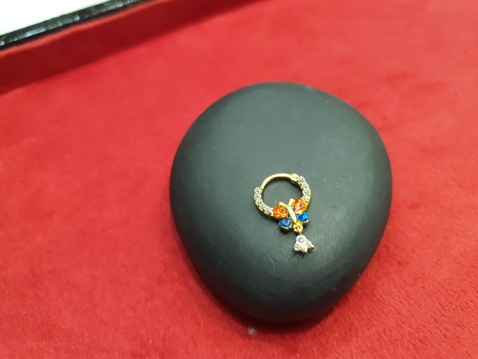 We deals in wholesale. Huf jewelry tools company offers you best