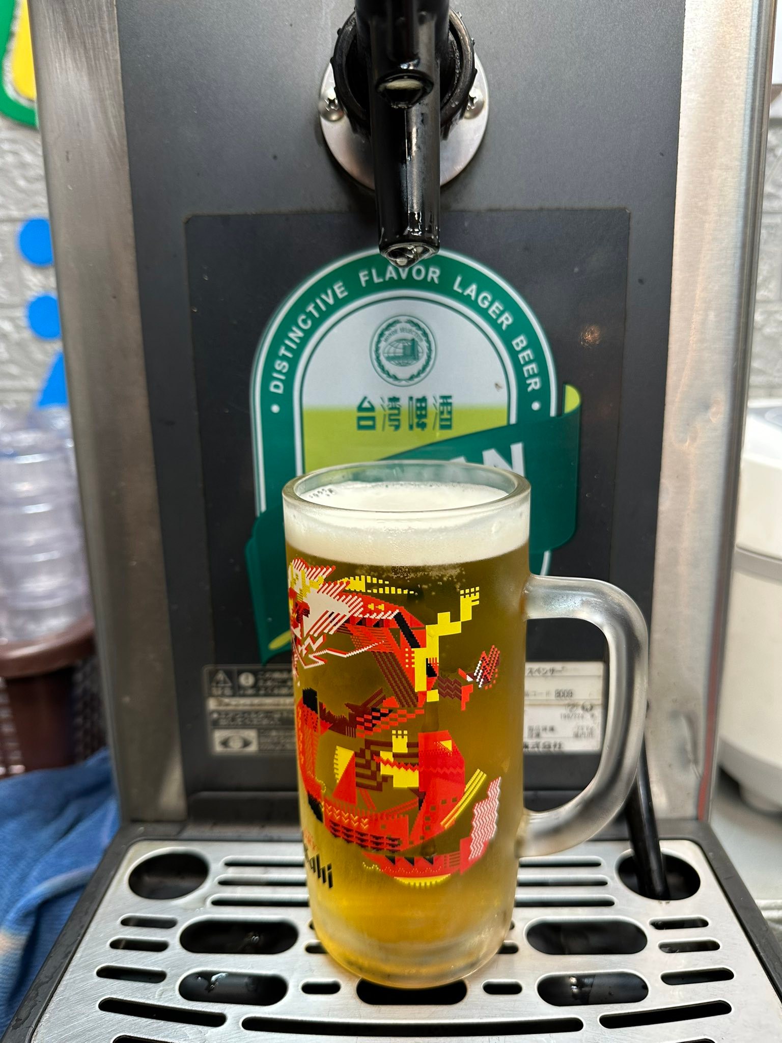 狠饗吃複合式餐館（汐止店） | Xinbei