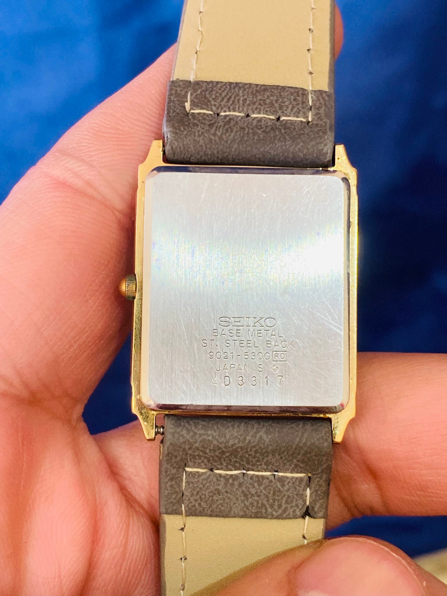 Vintage Seiko Tank Quartz 9021-5300